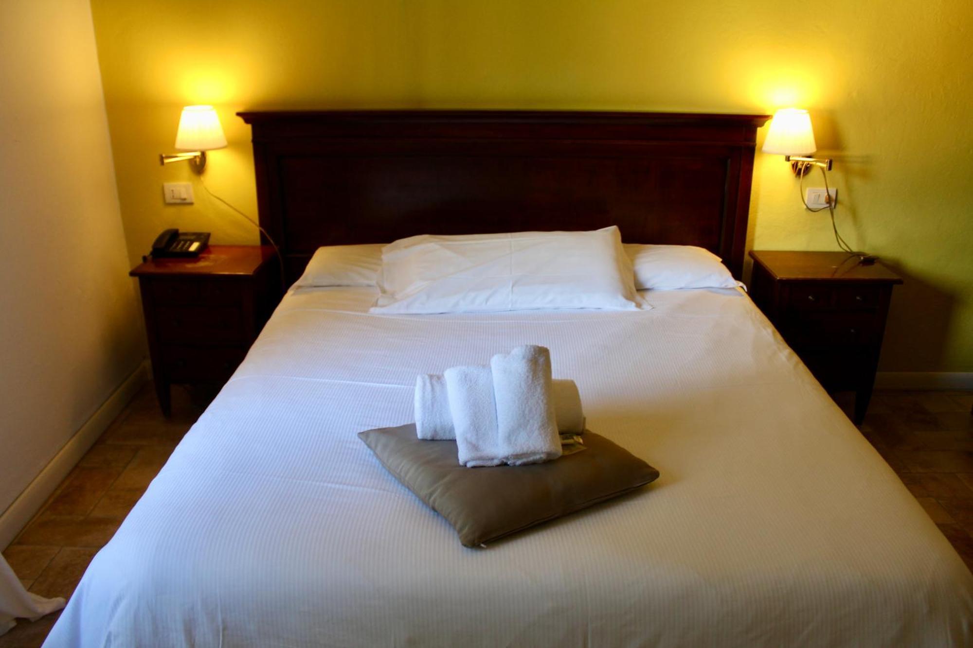 Hotel Ca' Vecchia Sasso Marconi Buitenkant foto